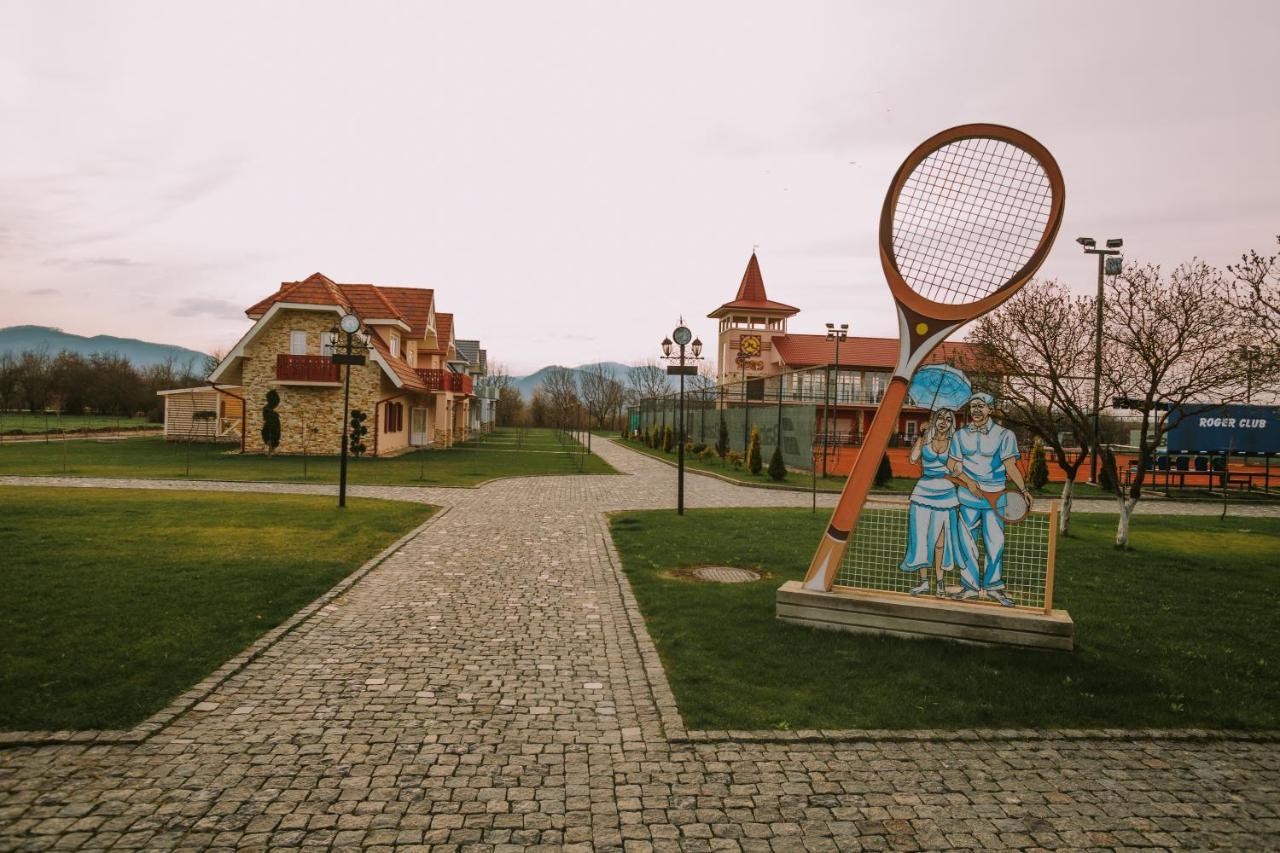 Publo Spa Hotel Vyshkove Exteriér fotografie